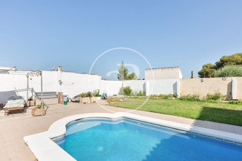 3 quarto Moradia para venda em Olocau com piscina - 359 000 € (Ref: 9929471)