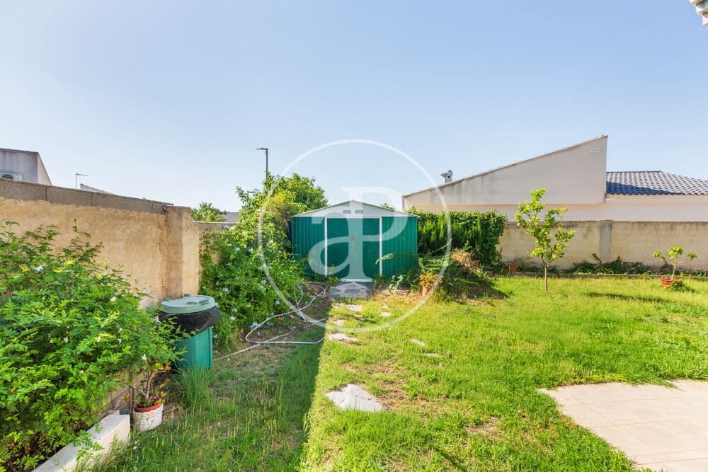 3 quarto Moradia para venda em Olocau com piscina - 359 000 € (Ref: 9929471)