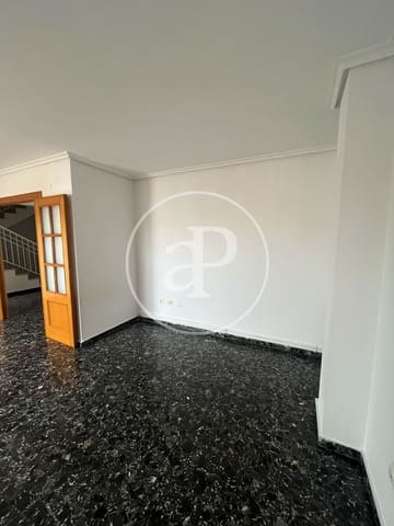 5 makuuhuone Huoneisto vuokrattavana paikassa Malilla, Valencia kaupunki mukana 
autotalli - 2 400 € (Ref: 9929473)