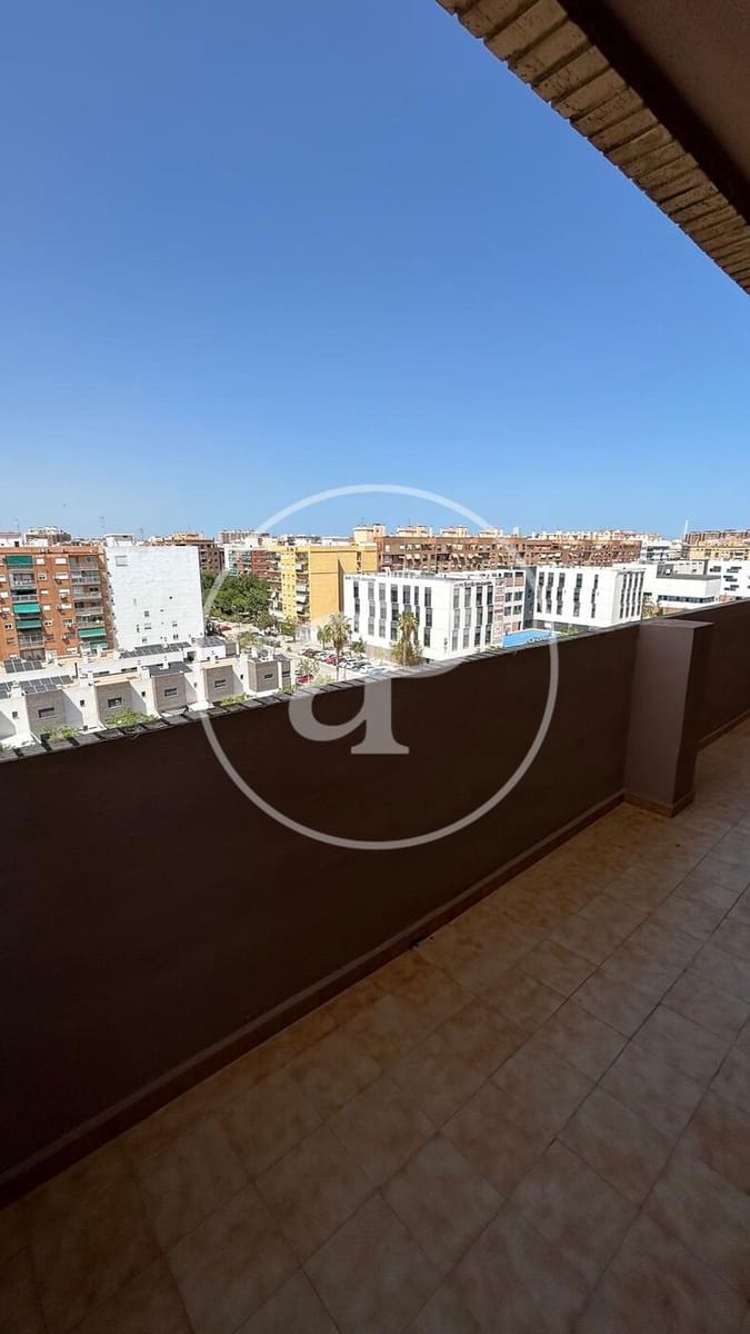 5 makuuhuone Huoneisto vuokrattavana paikassa Valencia kaupunki mukana 
autotalli - 2 400 € (Ref: 9929473)