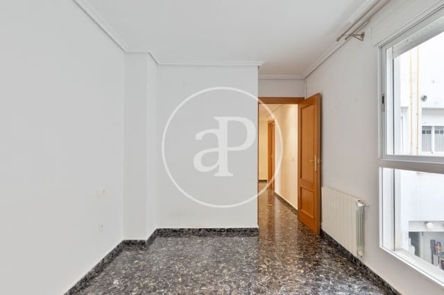 5 soverom Leilighet til leie i Malilla, Valencia by med garasje - € 2 400 (Ref: 9929473)