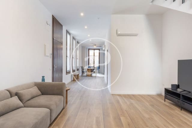 3 quarto Moradia para arrendar em Cabanyal-Canyamelar, Valência cidade com piscina - 2 900 € (Ref: 9929474)
