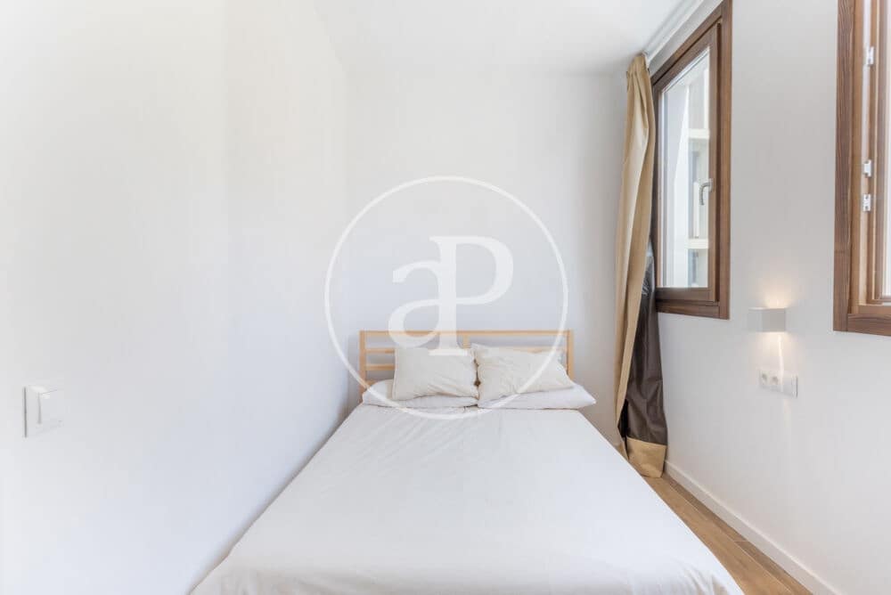 3 bedroom Villa for rent in Valencia city with pool - € 2,900 (Ref: 9929474)