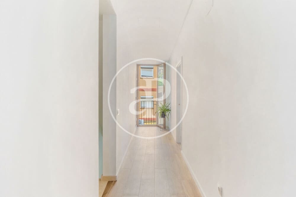 3 bedroom Villa for rent in Valencia city with pool - € 2,900 (Ref: 9929474)