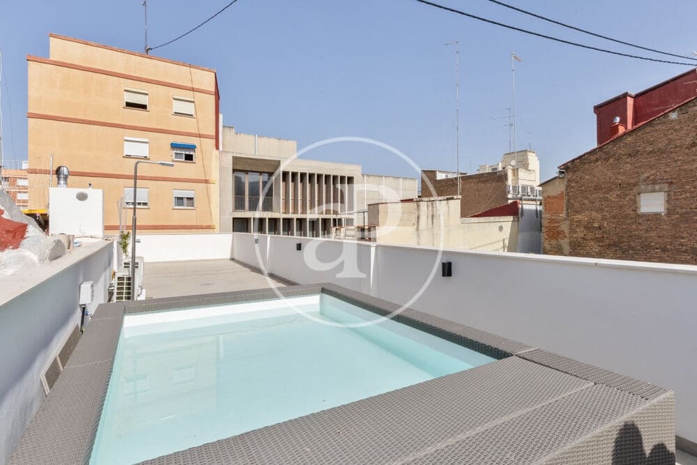 3 bedroom Villa for rent in Valencia city with pool - € 2,900 (Ref: 9929474)
