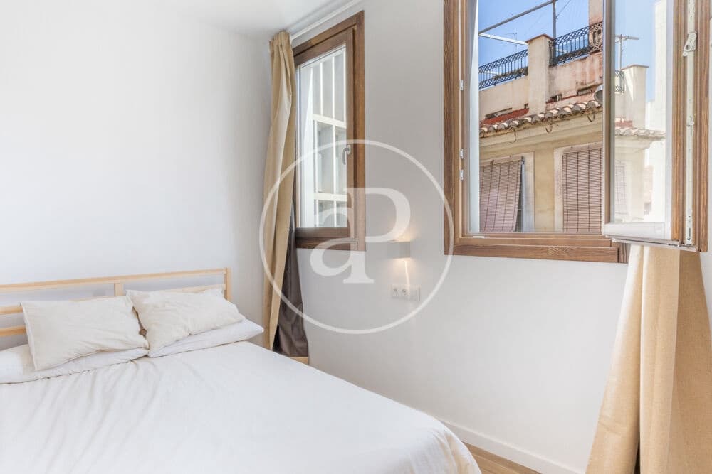 3 bedroom Villa for rent in Valencia city with pool - € 2,900 (Ref: 9929474)