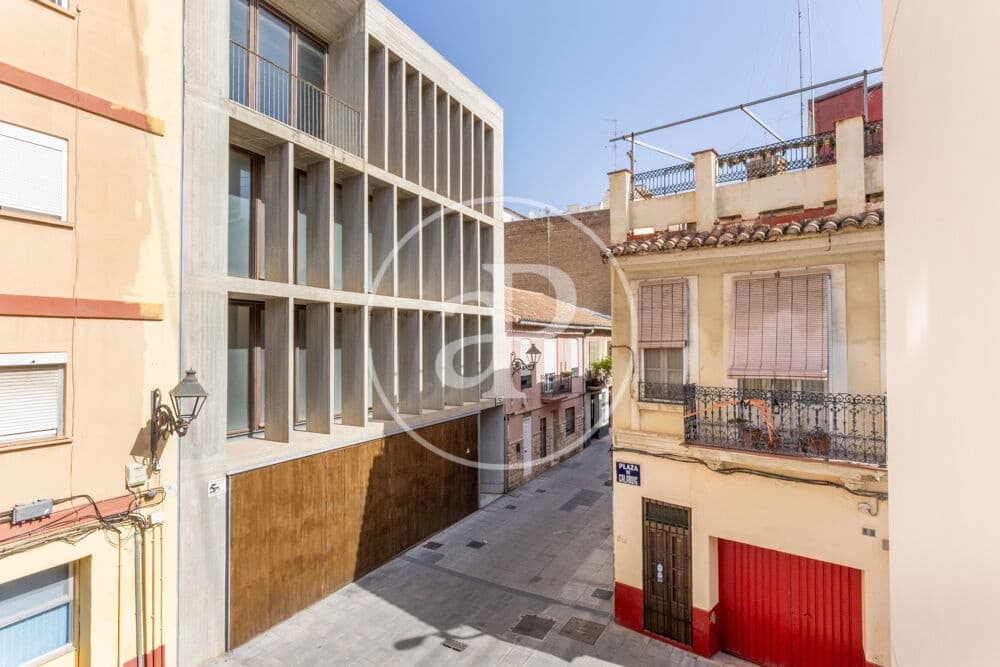 3 bedroom Villa for rent in Valencia city with pool - € 2,900 (Ref: 9929474)