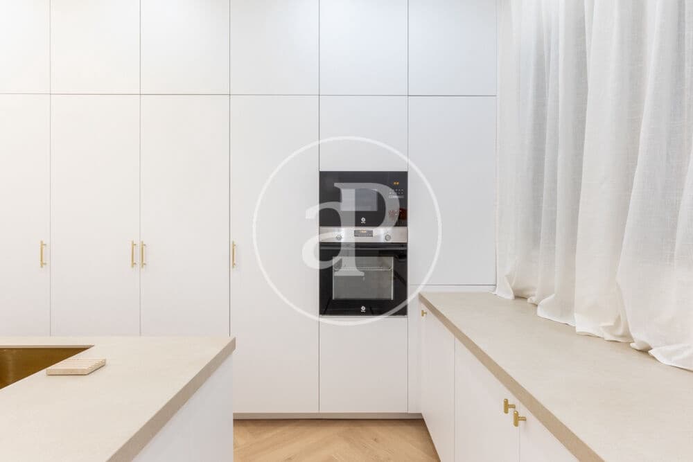 4 quarto Apartamento para venda em Valencia cidade - 750 000 € (Ref: 9934495)