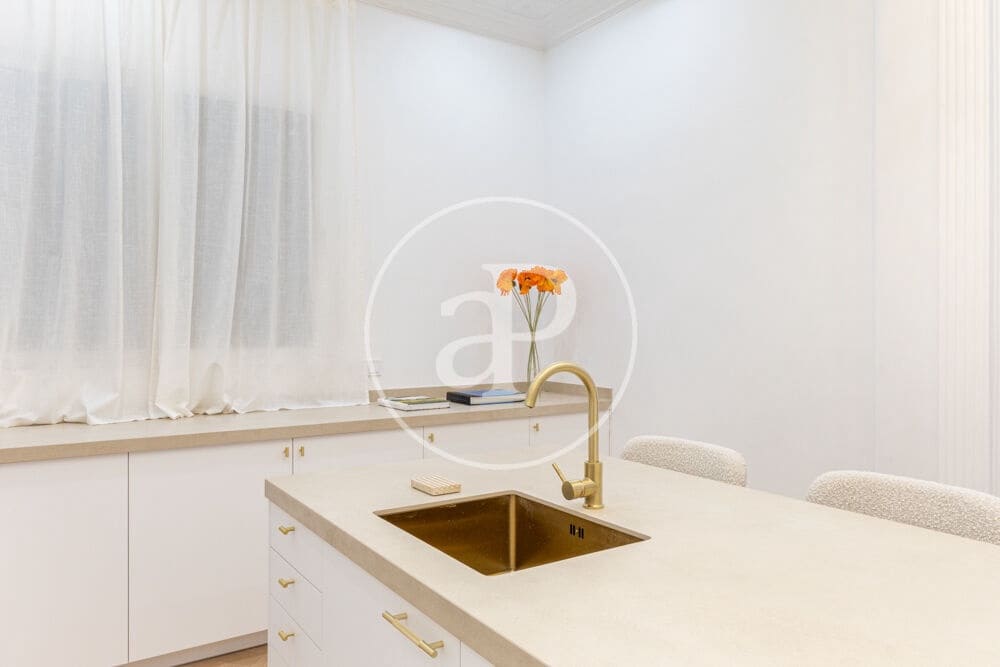 4 quarto Apartamento para venda em Valencia cidade - 750 000 € (Ref: 9934495)
