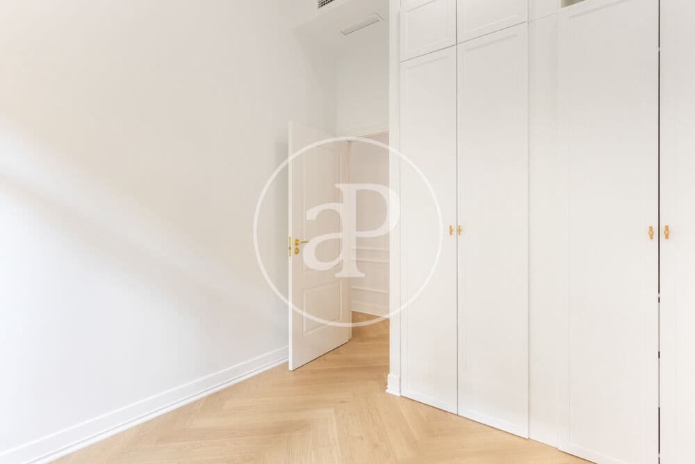 4 quarto Apartamento para venda em Valencia cidade - 750 000 € (Ref: 9934495)