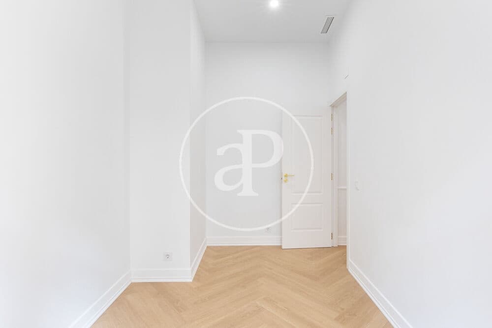 4 quarto Apartamento para venda em Valencia cidade - 750 000 € (Ref: 9934495)