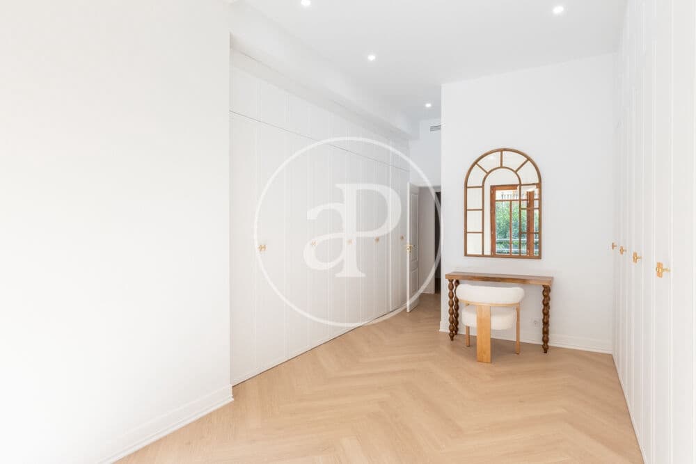 4 quarto Apartamento para venda em Valencia cidade - 750 000 € (Ref: 9934495)