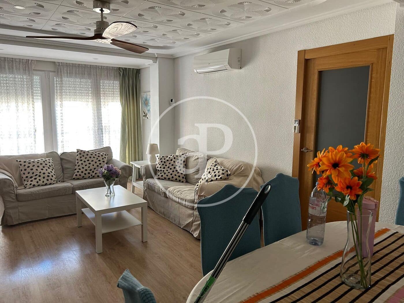 4 Zimmer Apartment zu vermieten in Valencia Stadt - 1.400 € (Ref: 9934496)