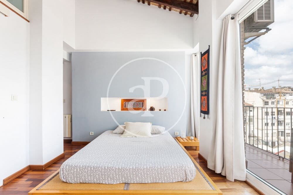 2 bedroom Penthouse for sale in Valencia city - € 495,000 (Ref: 9934497)