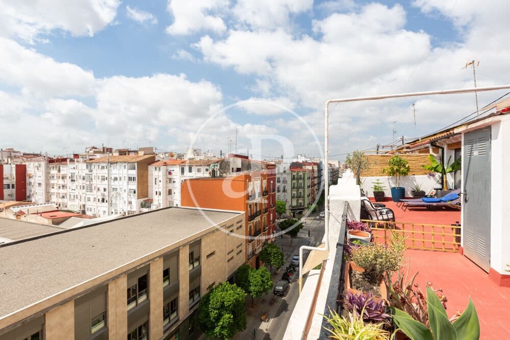 2 bedroom Penthouse for sale in Valencia city - € 495,000 (Ref: 9934497)
