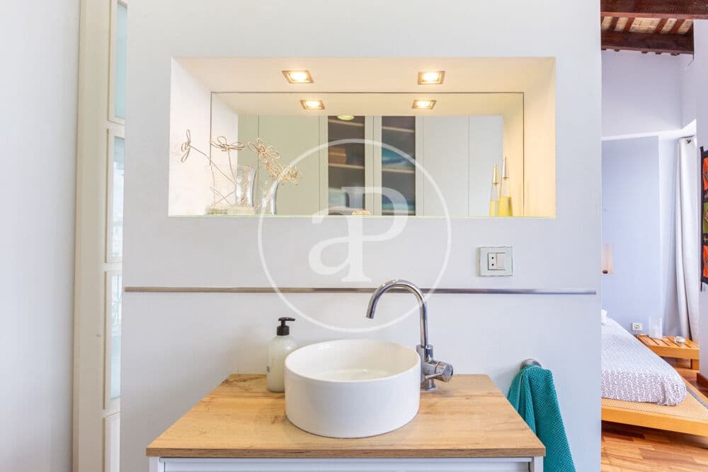 2 bedroom Penthouse for sale in Valencia city - € 495,000 (Ref: 9934497)