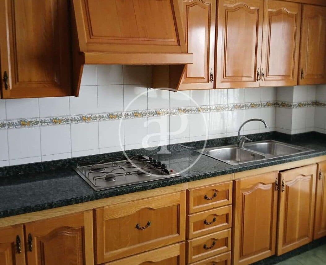 6 bedroom Villa for sale in Castello de la Plana - € 600,000 (Ref: 9936467)