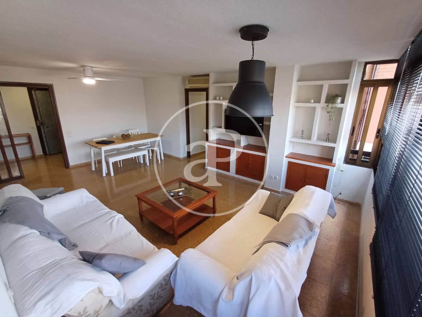 4 bedroom Apartment for rent in Valencia city - € 2,150 (Ref: 9938277)