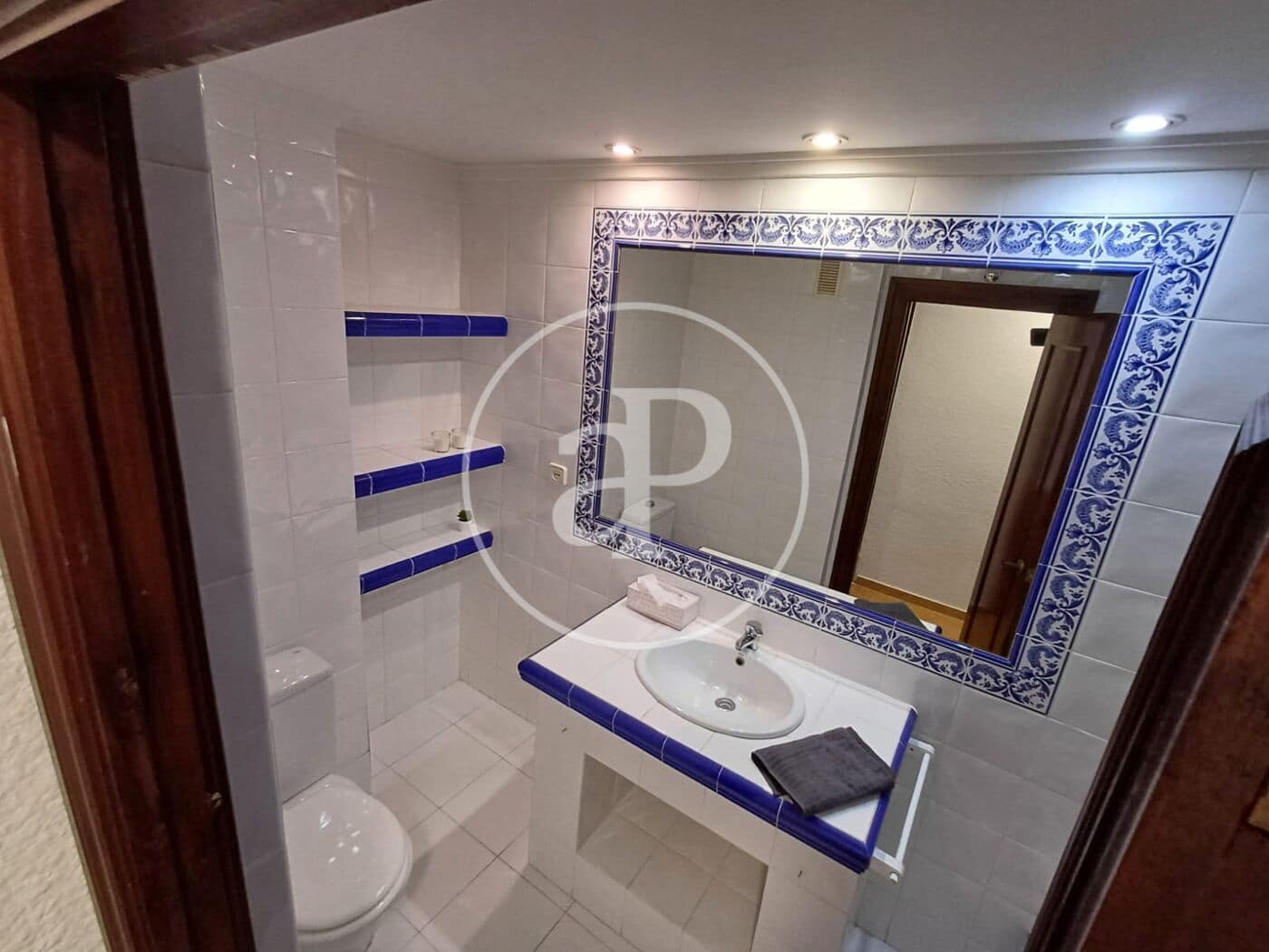 4 bedroom Apartment for rent in Valencia city - € 2,150 (Ref: 9938277)
