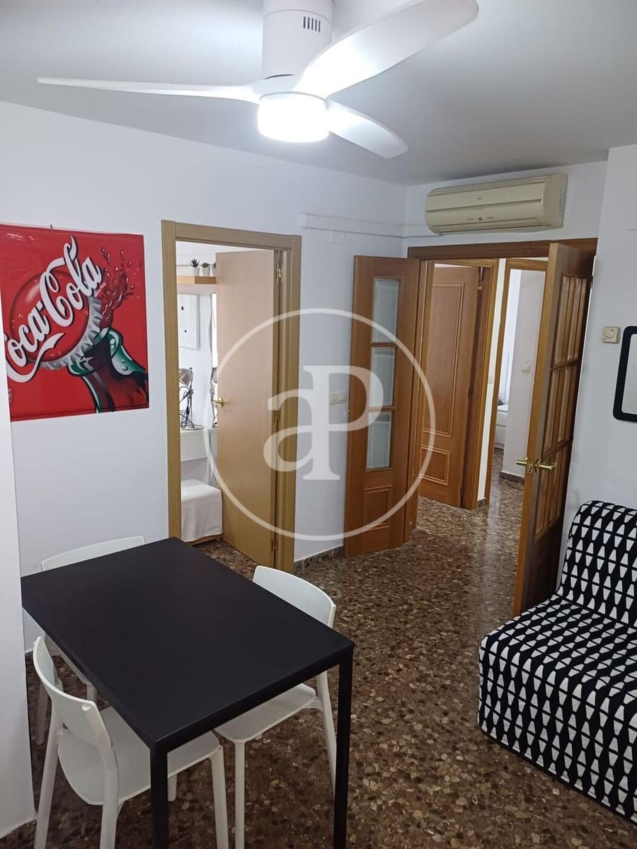 3 bedroom Apartment for rent in Valencia city - € 1,440 (Ref: 9938278)