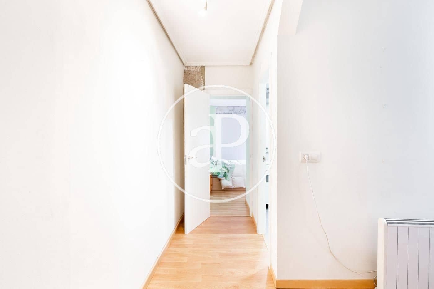 2 bedroom Apartment for rent in Valencia city - € 1,250 (Ref: 9938279)