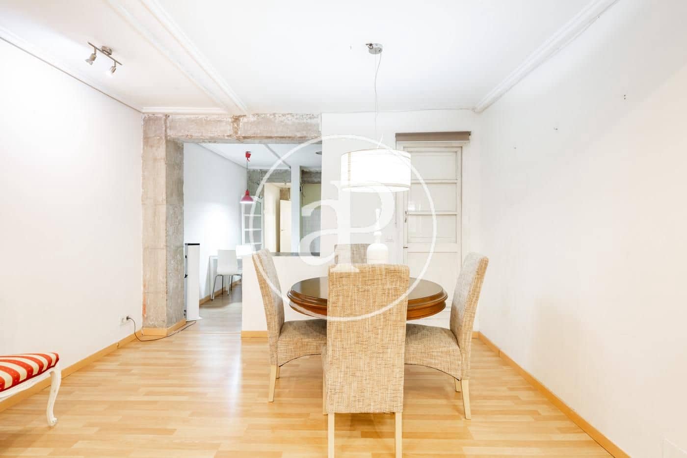 2 bedroom Apartment for rent in Valencia city - € 1,250 (Ref: 9938279)
