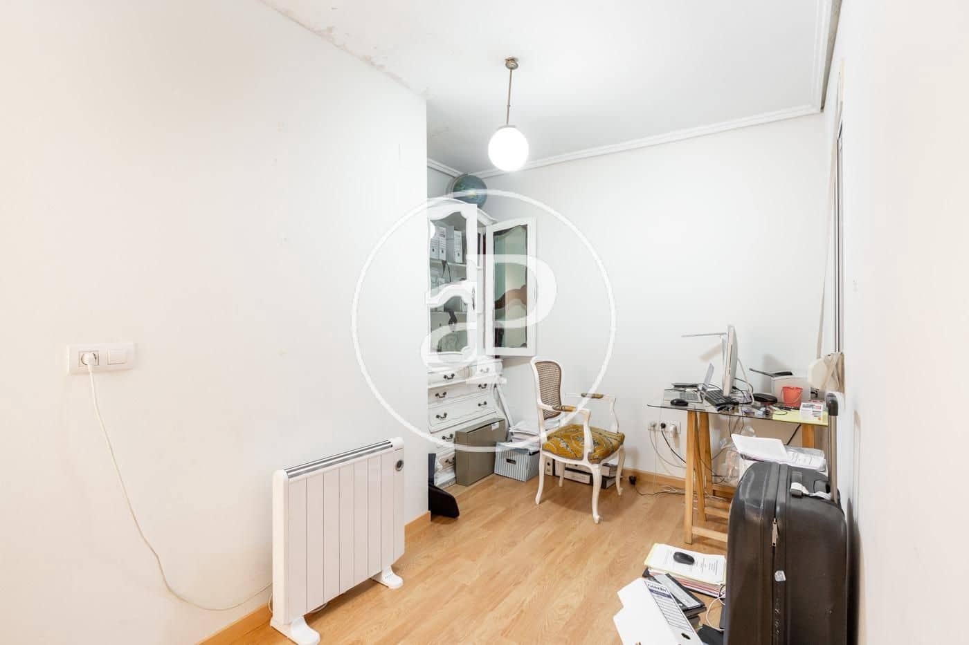 2 bedroom Apartment for rent in Valencia city - € 1,250 (Ref: 9938279)