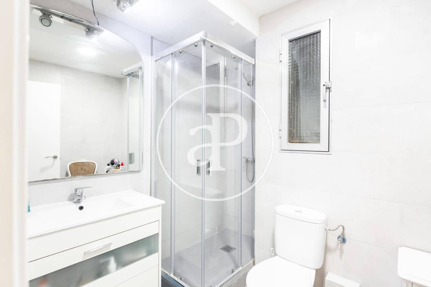 2 bedroom Apartment for rent in Valencia city - € 1,250 (Ref: 9938279)