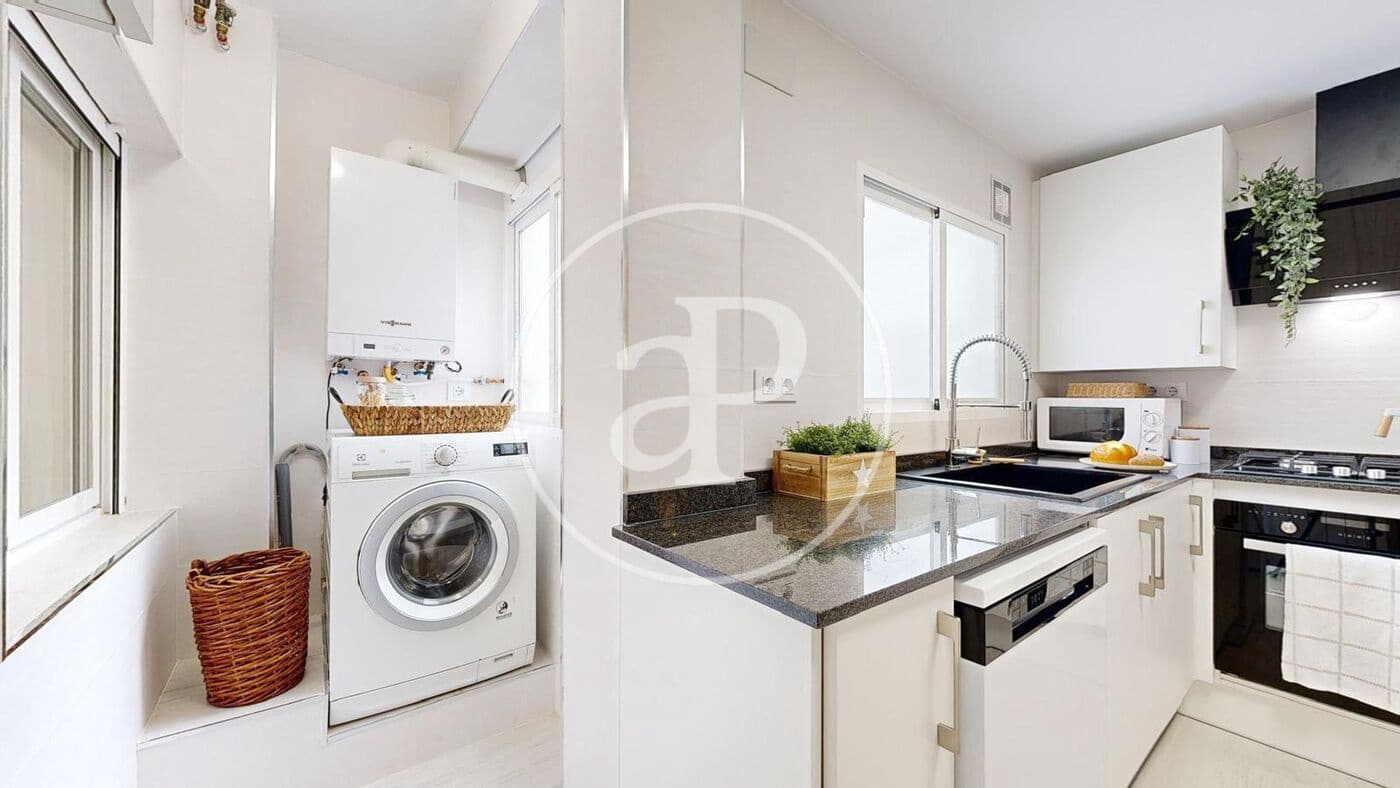 4 Zimmer Apartment zu vermieten in Valencia Stadt - 1.900 € (Ref: 9938280)