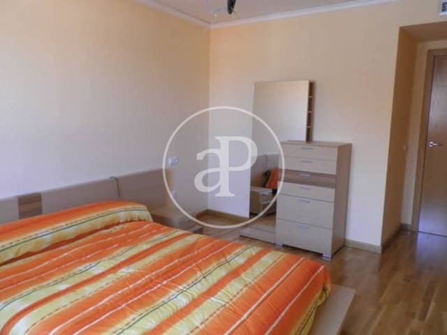 3 soveværelse Lejlighed til salg i Sur, Castelló de la Plana - € 287.000 (Ref: 9940041)