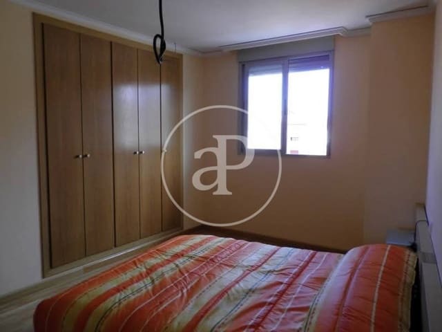 3 soveværelse Lejlighed til salg i Sur, Castelló de la Plana - € 287.000 (Ref: 9940041)