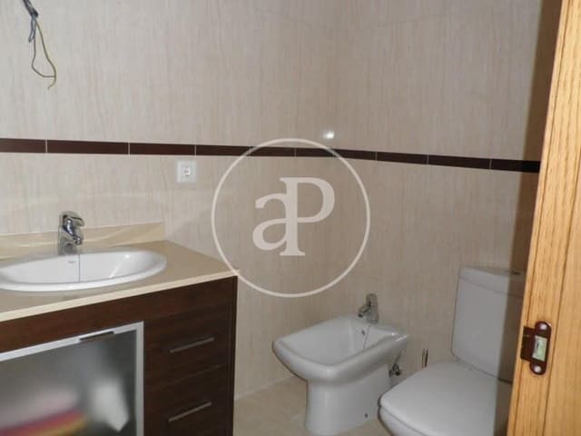 3 soveværelse Lejlighed til salg i Sur, Castelló de la Plana - € 287.000 (Ref: 9940041)