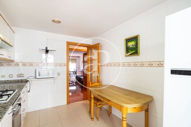 3 sovrum Lägenhet att hyra i Marxalenes, Valencia stad med garage - 1 500 € (Ref: 9940042)