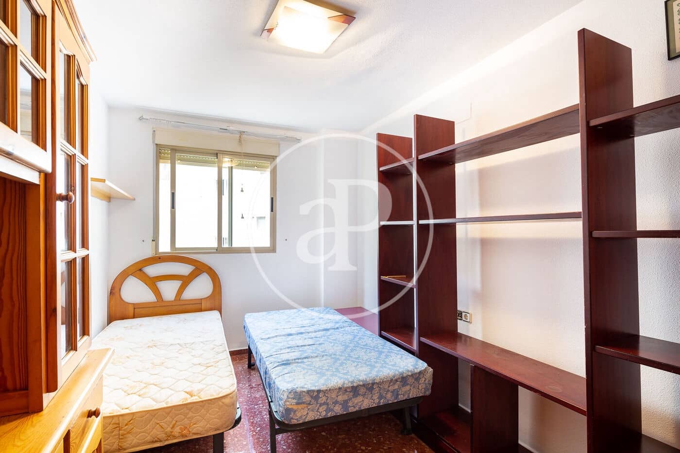 3 bedroom Apartment for rent in Valencia city with garage - € 1,500 (Ref: 9940042)