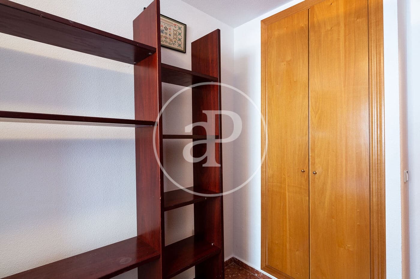 3 bedroom Apartment for rent in Valencia city with garage - € 1,500 (Ref: 9940042)