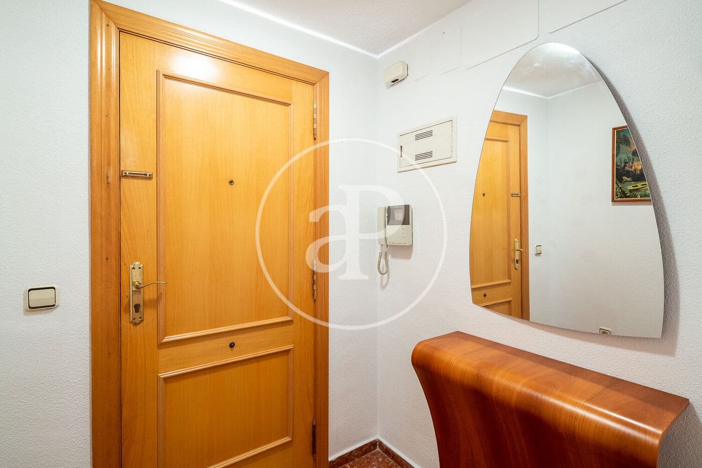 3 bedroom Apartment for rent in Valencia city with garage - € 1,500 (Ref: 9940042)