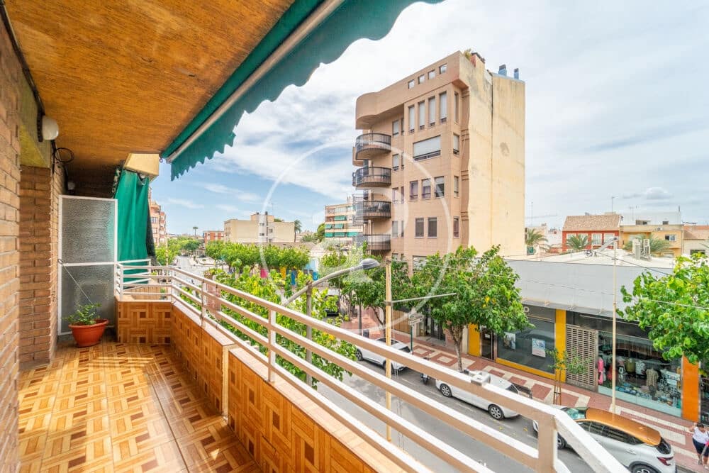 3 bedroom Apartment for sale in Muchamiel / Mutxamel - € 246,000 (Ref: 9940044)