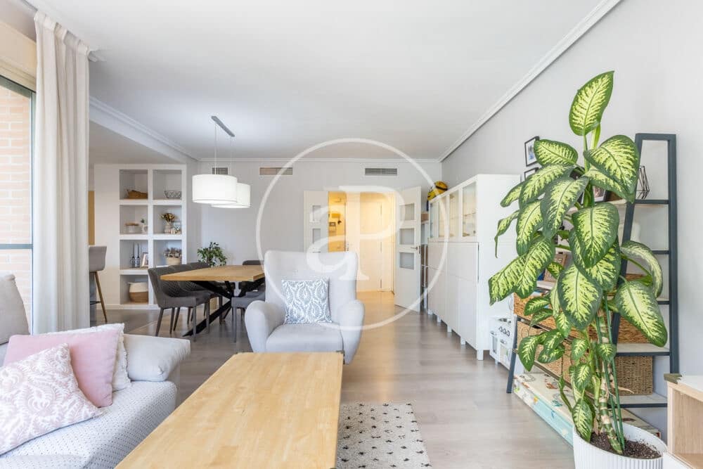 3 bedroom Apartment for sale in Valencia city with pool - € 605,000 (Ref: 9942591)