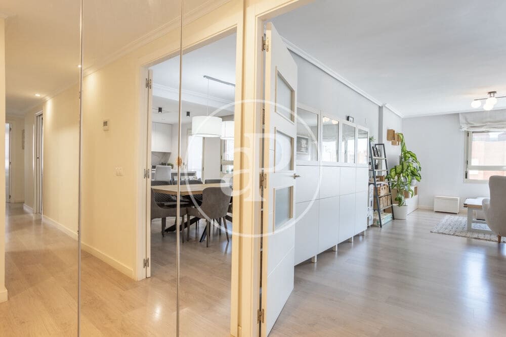 3 bedroom Apartment for sale in Valencia city with pool - € 605,000 (Ref: 9942591)