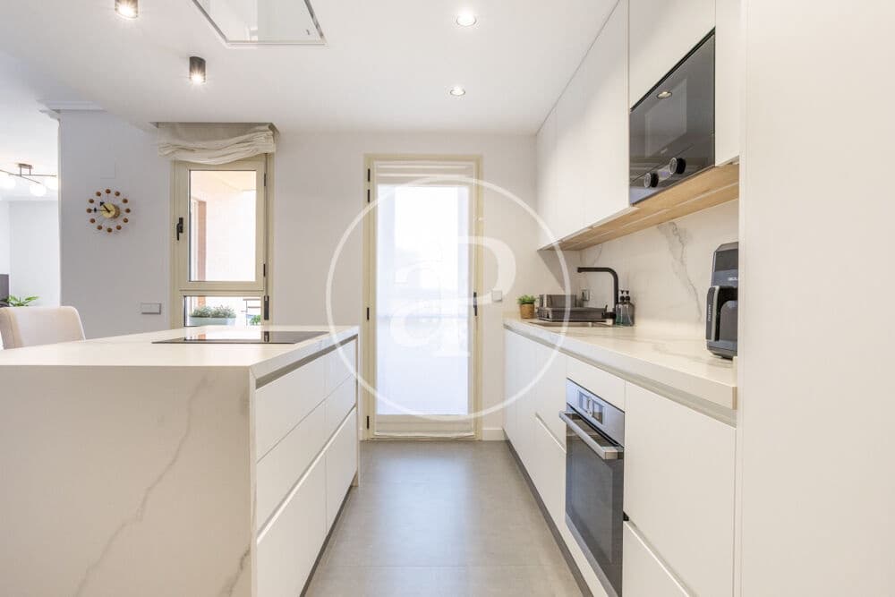 3 bedroom Apartment for sale in Valencia city with pool - € 605,000 (Ref: 9942591)