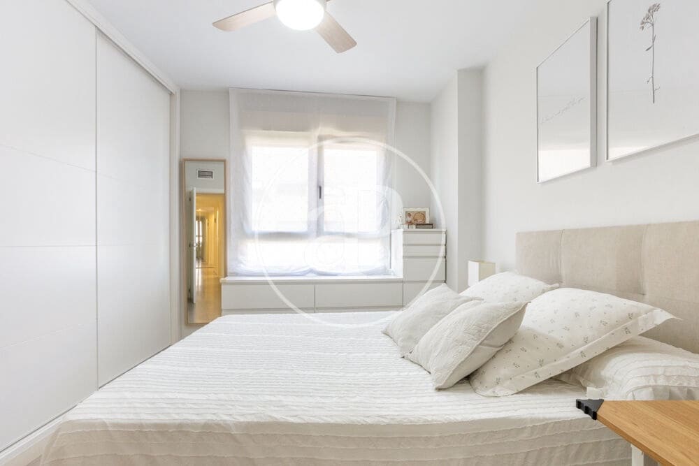 3 bedroom Apartment for sale in Valencia city with pool - € 605,000 (Ref: 9942591)