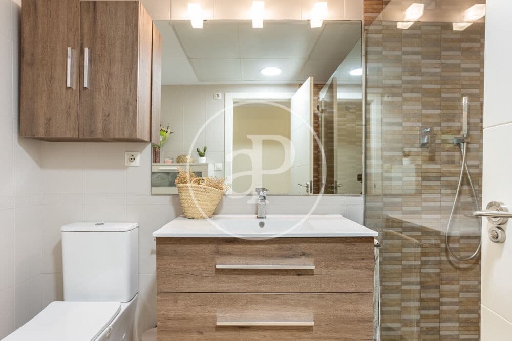 3 bedroom Apartment for sale in Valencia city with pool - € 605,000 (Ref: 9942591)