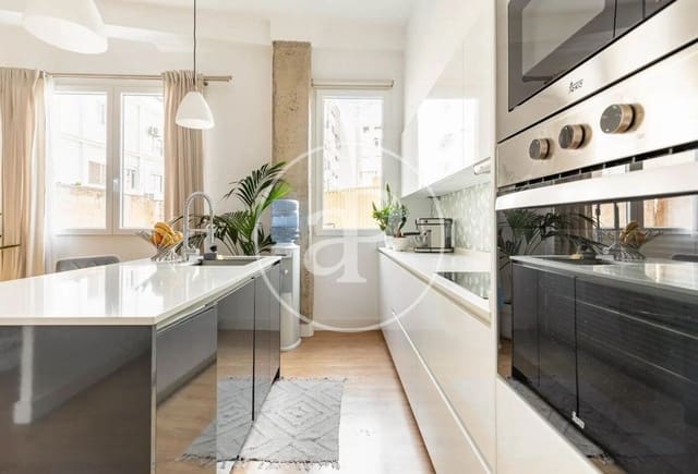 2 soverom Leilighet til leie i Arrancapins, Valencia by - € 2 200 (Ref: 9942592)