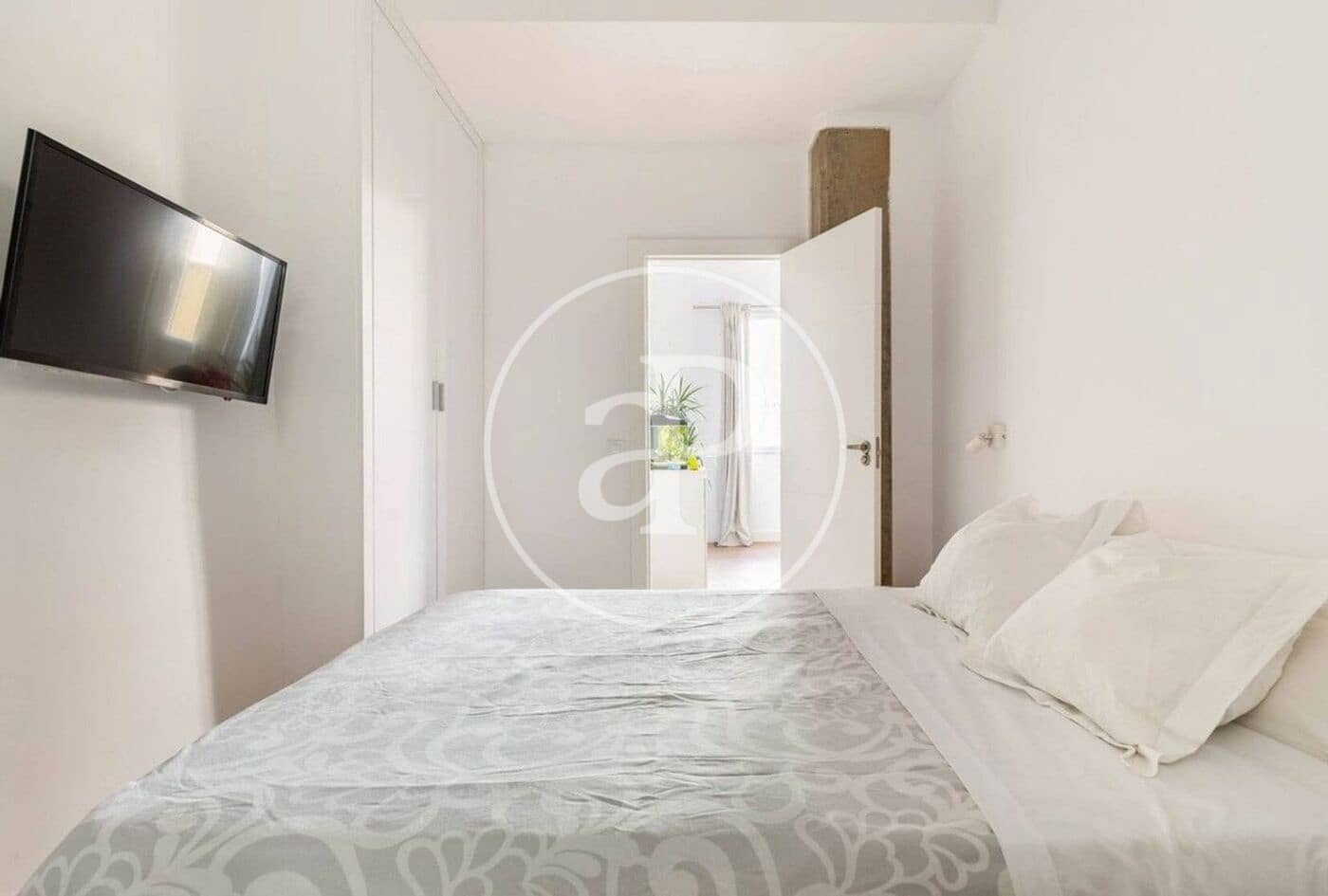 2 soverom Leilighet til leie i Valencia by - € 2 200 (Ref: 9942592)