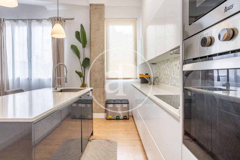 2 bedroom Apartment for rent in Valencia city - € 1,995 (Ref: 9942592)