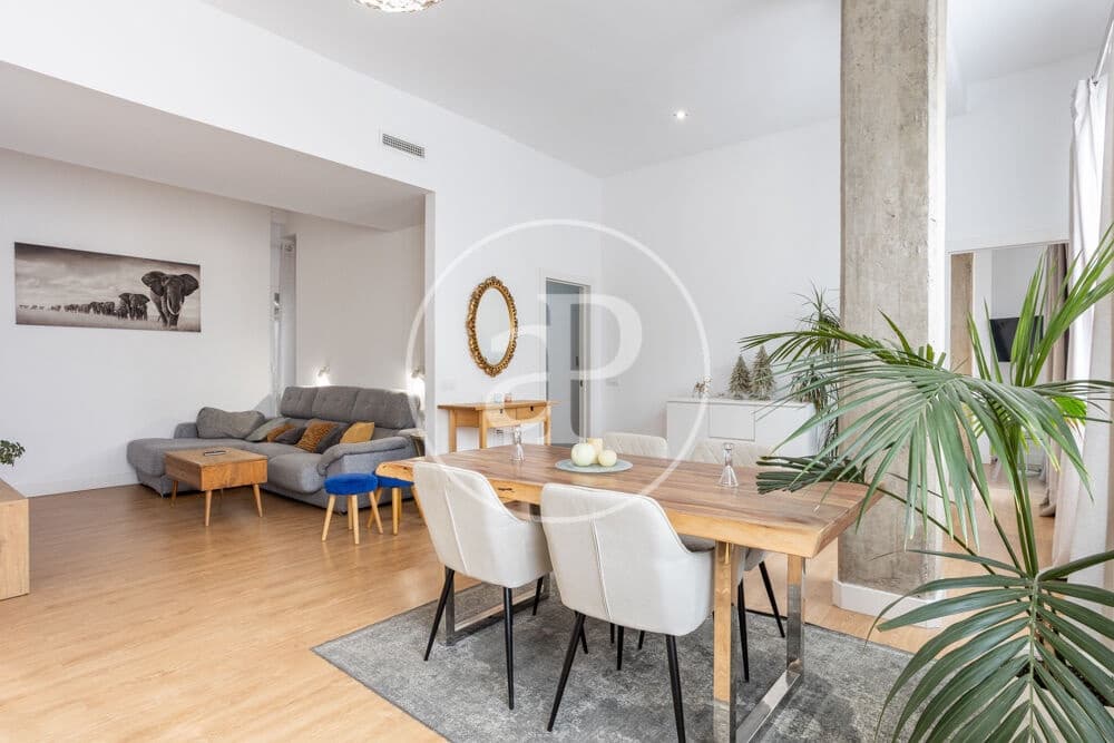2 bedroom Apartment for rent in Valencia city - € 1,995 (Ref: 9942592)