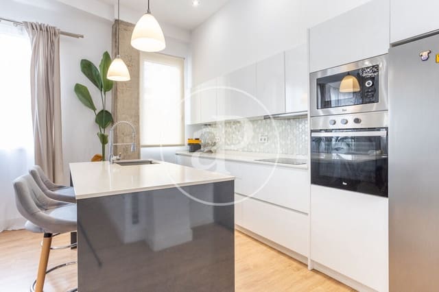 2 slaapkamer Appartement te huur in Arrancapins, Valencia stad - € 1.995 (Ref: 9942592)