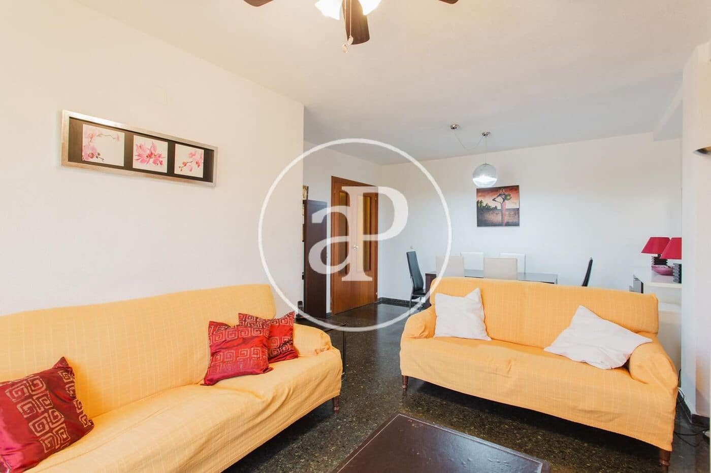 3 bedroom Apartment for rent in Valencia city - € 1,900 (Ref: 9942593)