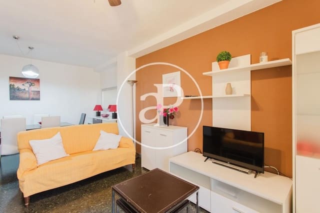 3 soverom Leilighet til leie i Mestalla, Valencia by - € 1 900 (Ref: 9942593)
