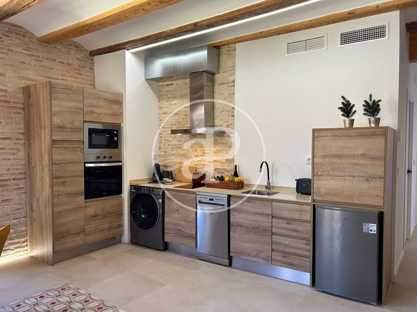 2 soverom Leilighet til leie i Valencia by - € 1 750 (Ref: 9942594)